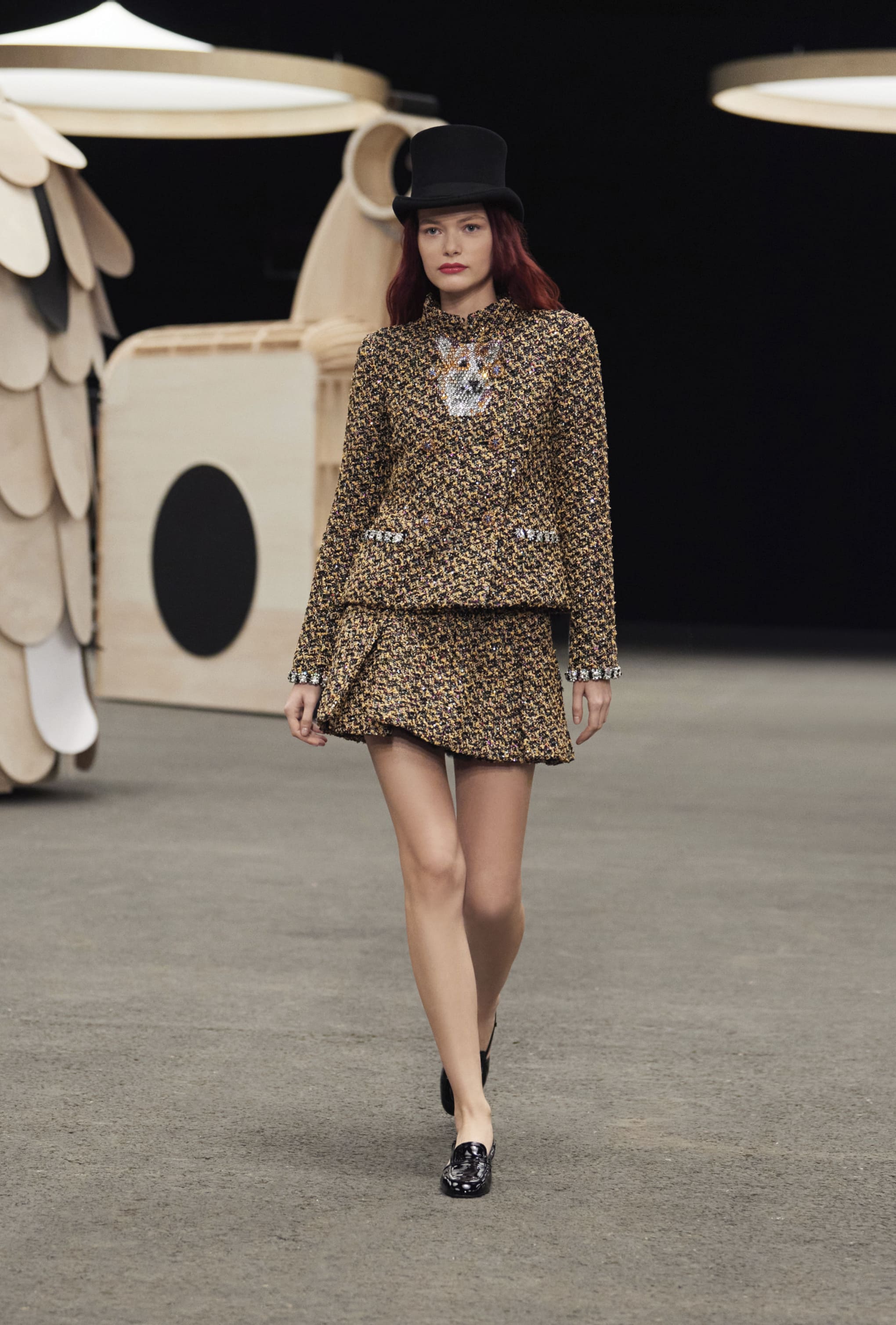 CHANEL SPRING-SUMMER 2023 HAUTE COUTURE tweed